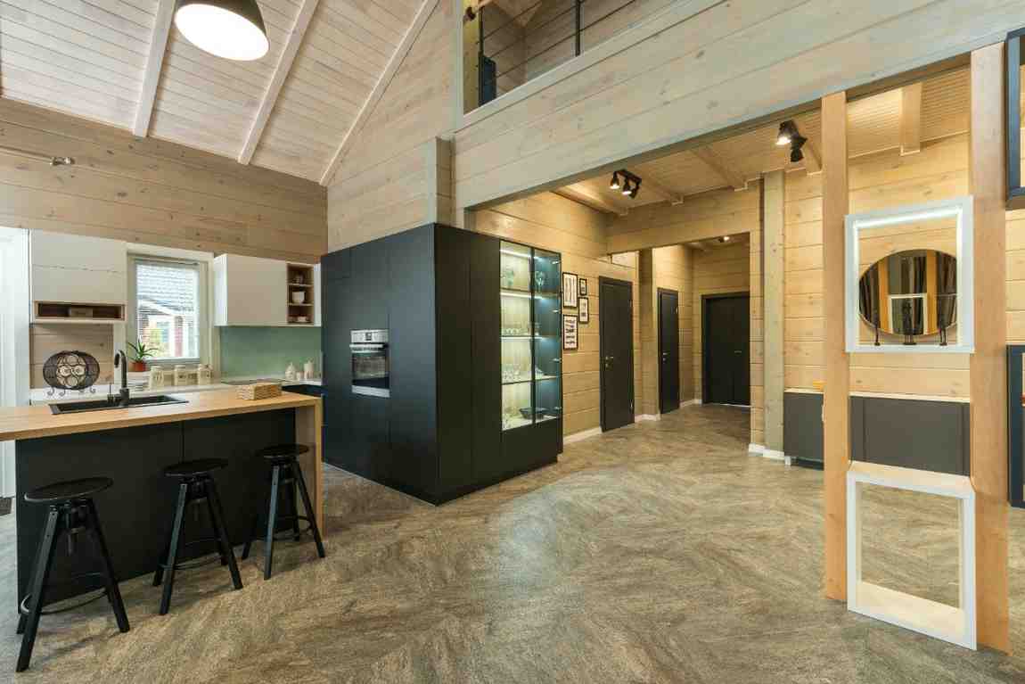 Contemporary Chic Style